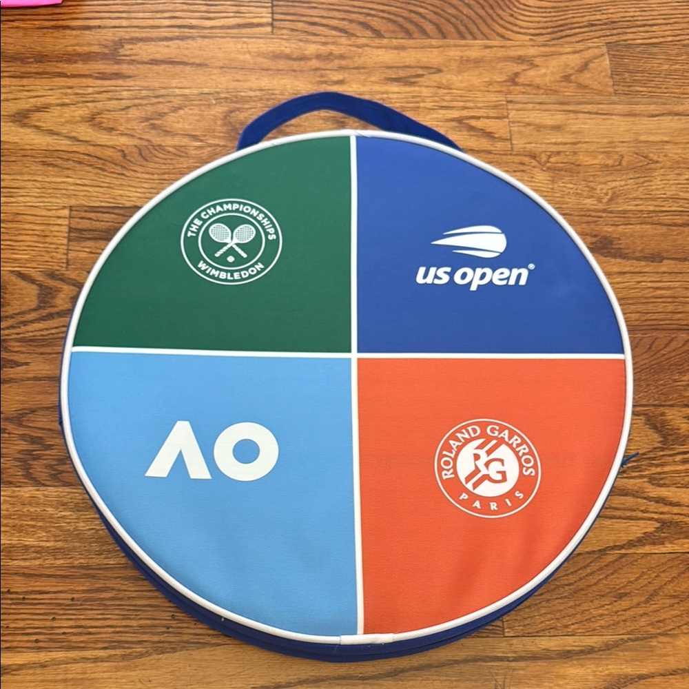 Tennis Grand Slam Logo Round Case - Multicolor